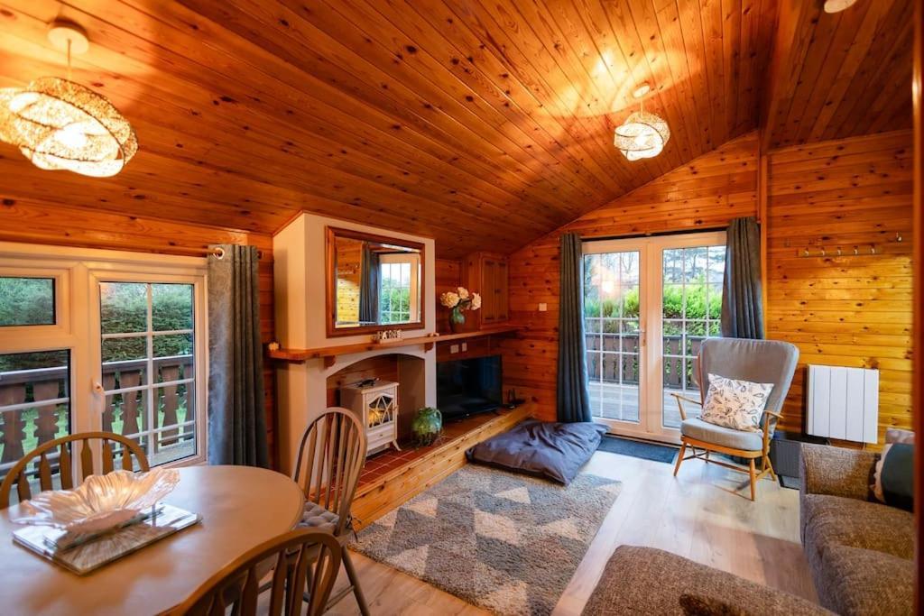 Rural Log Cabin In Snowdonia Near Coed Y Brenin By Seren Short Stays Ffestiniog Exterior photo